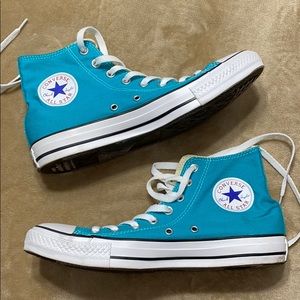 UNISEX 8/10! Mediterranean High Top Converse